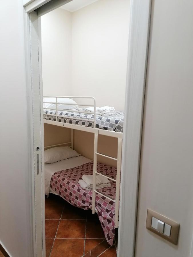 Casa Amelia Bed & Breakfast Napoli Dış mekan fotoğraf